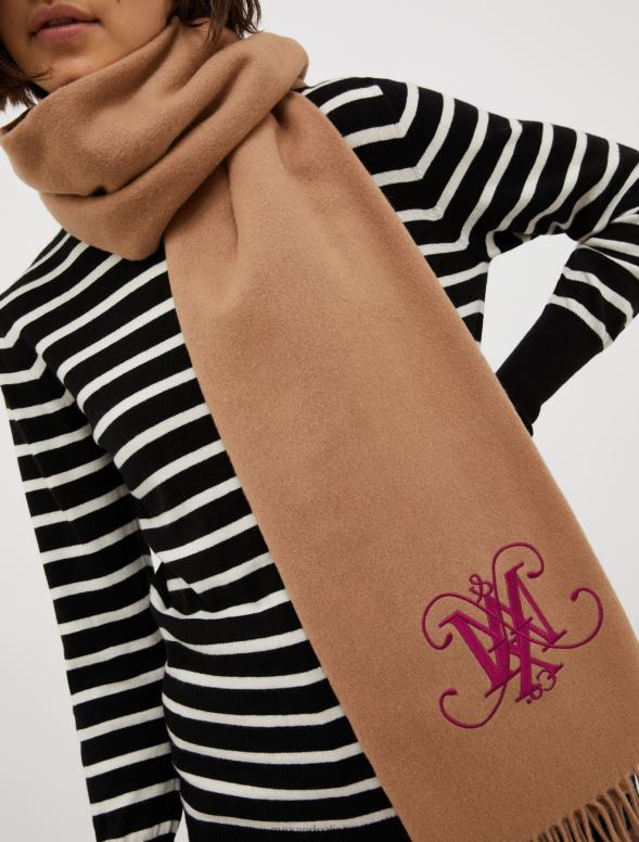 piederums 8VJP1131 kamielis monogramma vilnas nozaga sievietes MAX&Co.