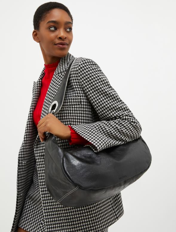 piederums 8VJP1026 melns sprakšķēja nappa ādas klaiņojoša soma sievietes MAX&Co.